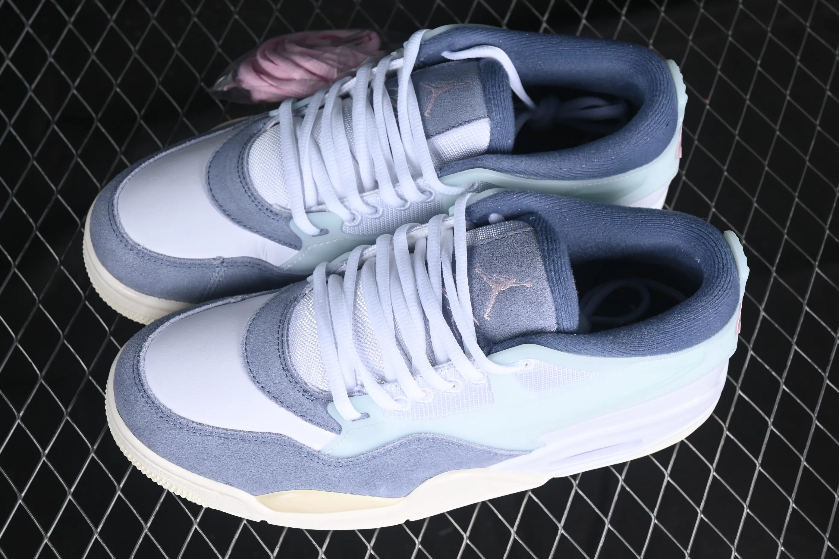 All categories Air Jordan Jordan series basketball shoes Air Jordan 4 Air Jordan 4 "Remastered" AJ4 Joe 4 remake sky blue FQ7939-101